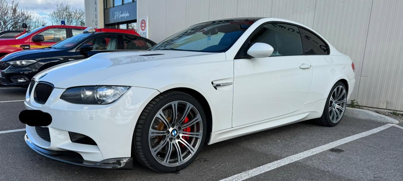 Reconstruction arrière d’une BMW M3 E92, réalisation de la Carrosserie des Canaux